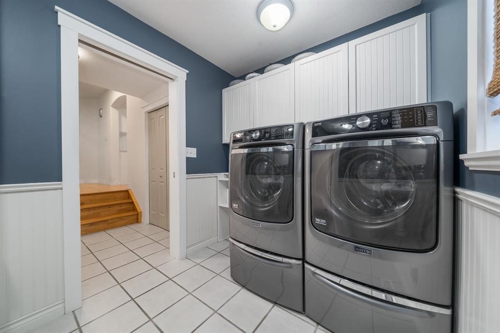 









61


White Pelican

Way,
Lake Newell Resort,




AB
T1R 0X5

