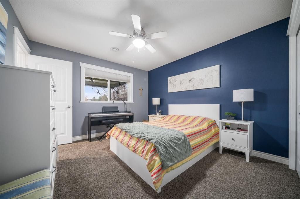 









61


White Pelican

Way,
Lake Newell Resort,




AB
T1R 0X5

