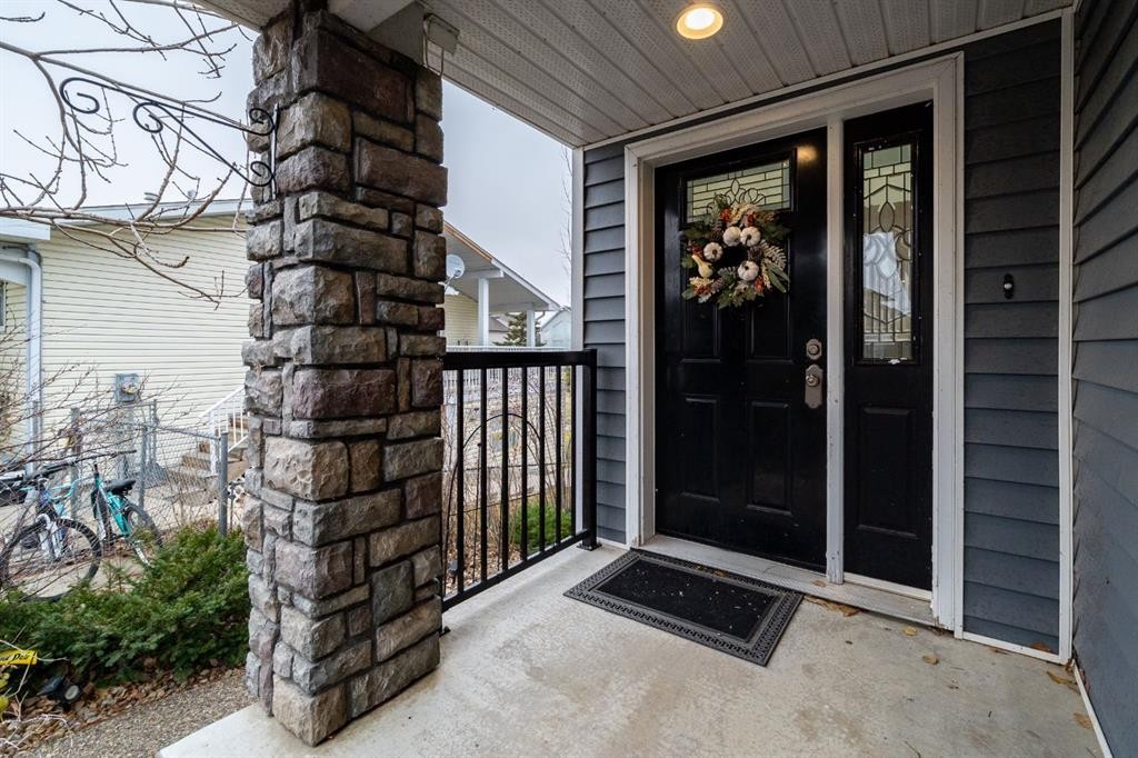 









61


White Pelican

Way,
Lake Newell Resort,




AB
T1R 0X5

