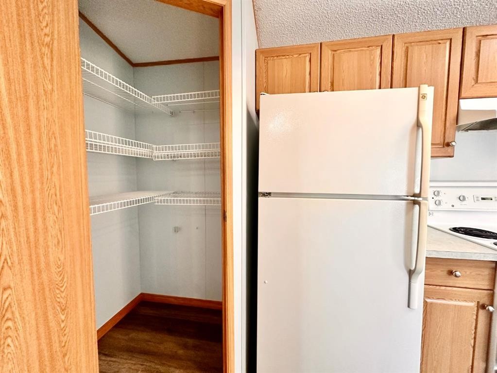 









318-349


Railway

Avenue,
Duchess,




AB
T0J 0Z0

