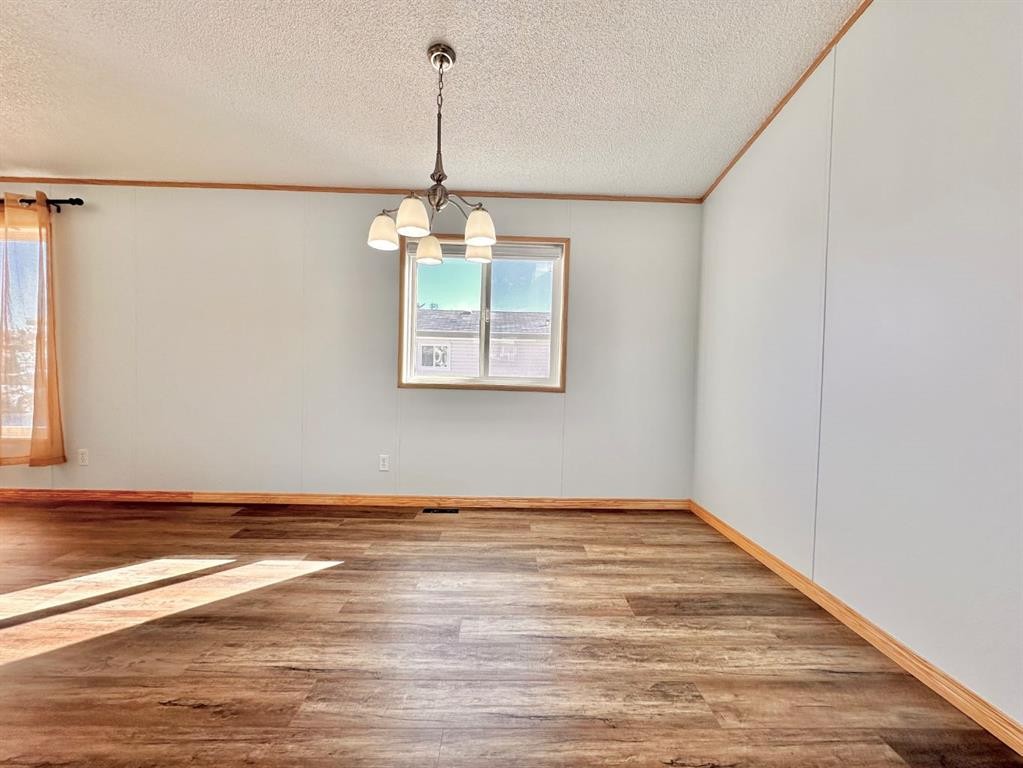 









318-349


Railway

Avenue,
Duchess,




AB
T0J 0Z0

