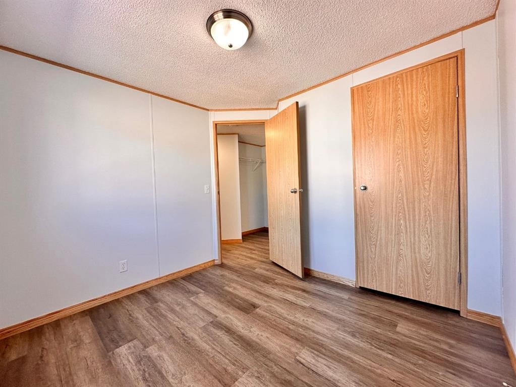 









318-349


Railway

Avenue,
Duchess,




AB
T0J 0Z0

