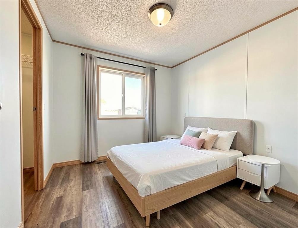 









318-349


Railway

Avenue,
Duchess,




AB
T0J 0Z0

