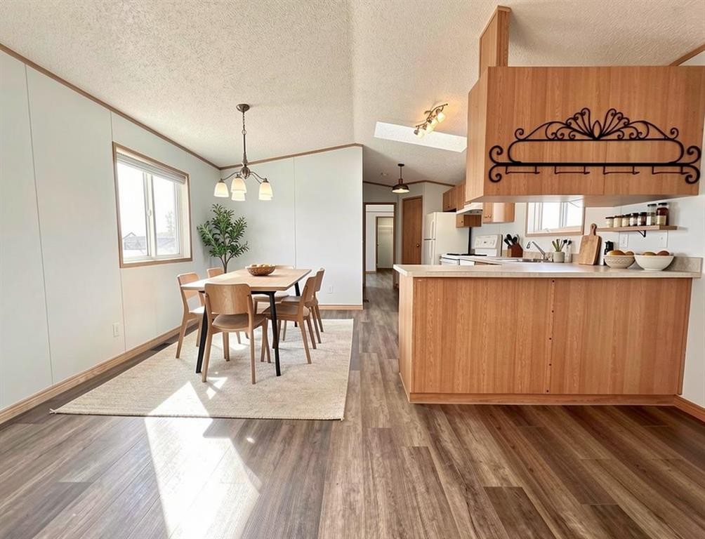 









318-349


Railway

Avenue,
Duchess,




AB
T0J 0Z0

