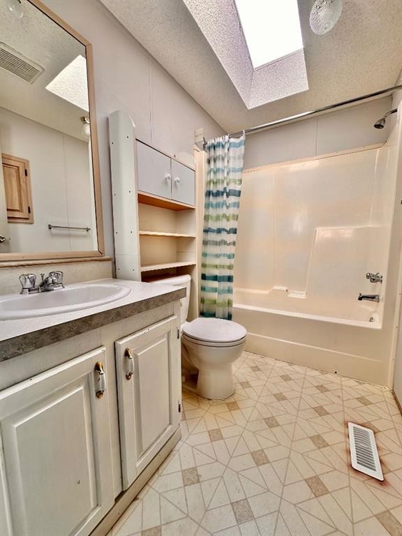 









613


Iris

Street,
Rosemary,




AB
T0J 2W0

