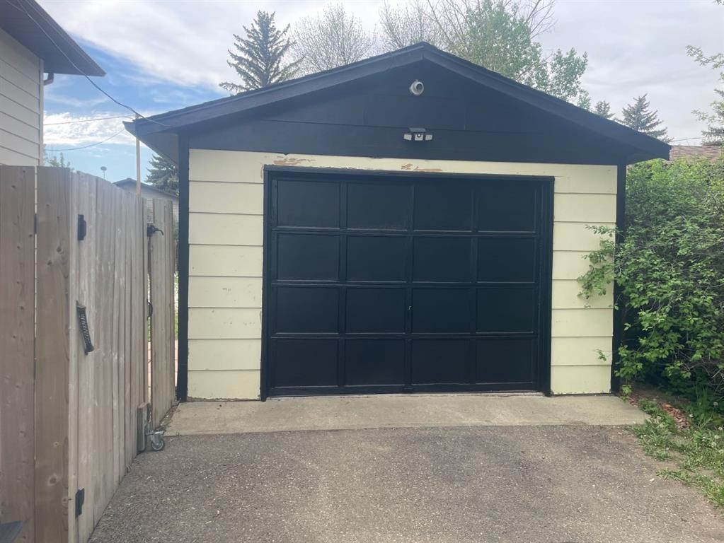 









427


4

Street,
Bassano,




AB
T0J0B0


