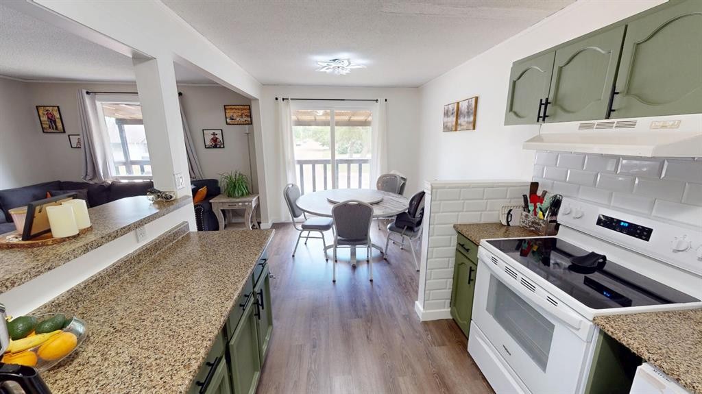 









427


4

Street,
Bassano,




AB
T0J0B0

