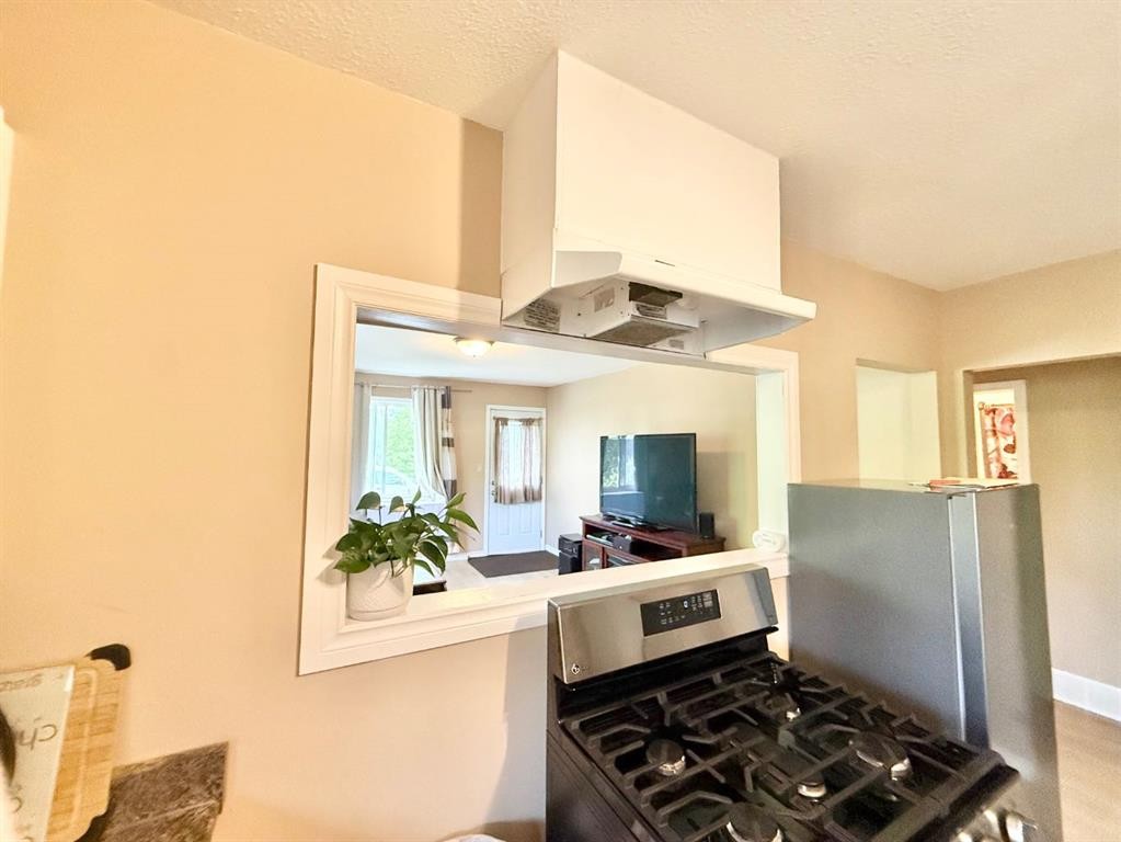 









66


2

Avenue East,
Tilley,




AB
T0J 3K0

