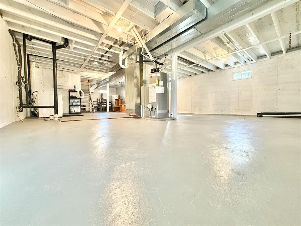 









66


2

Avenue East,
Tilley,




AB
T0J 3K0


