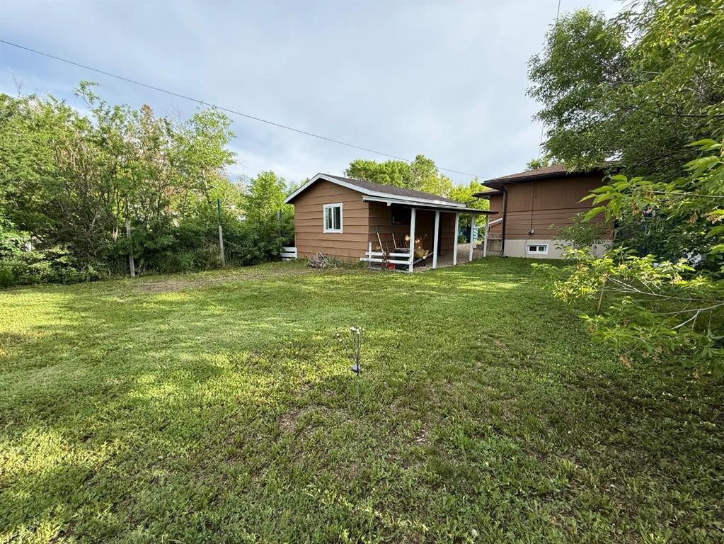 









66


2

Avenue East,
Tilley,




AB
T0J 3K0

