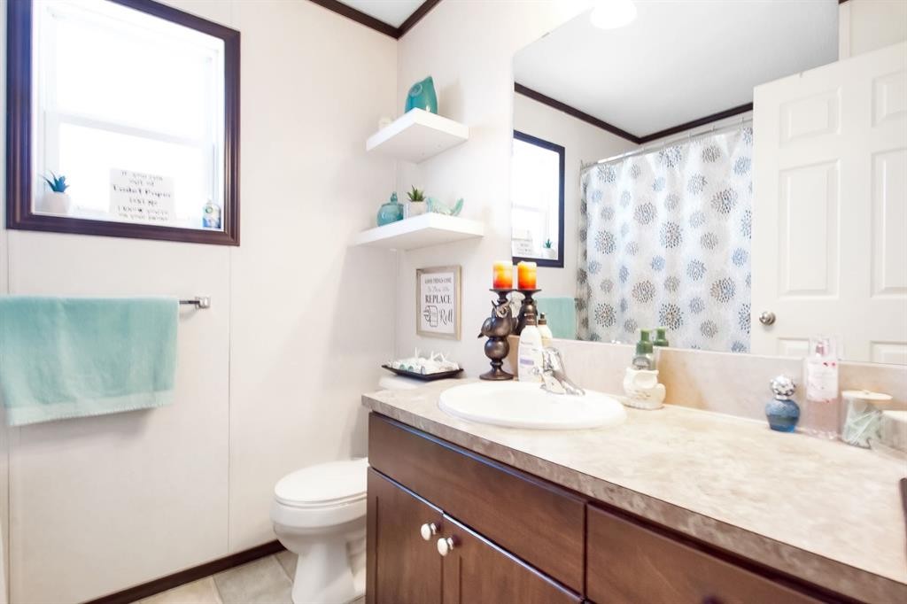 









327


3

Street,
Hays,




AB
T0K 1B0

