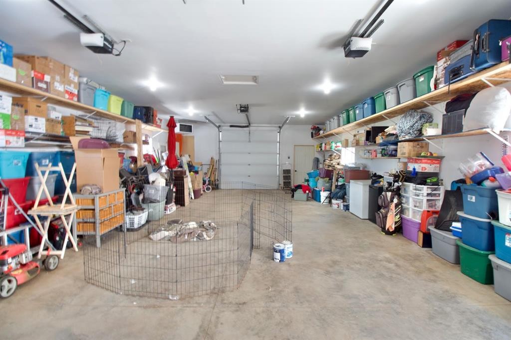 









327


3

Street,
Hays,




AB
T0K 1B0

