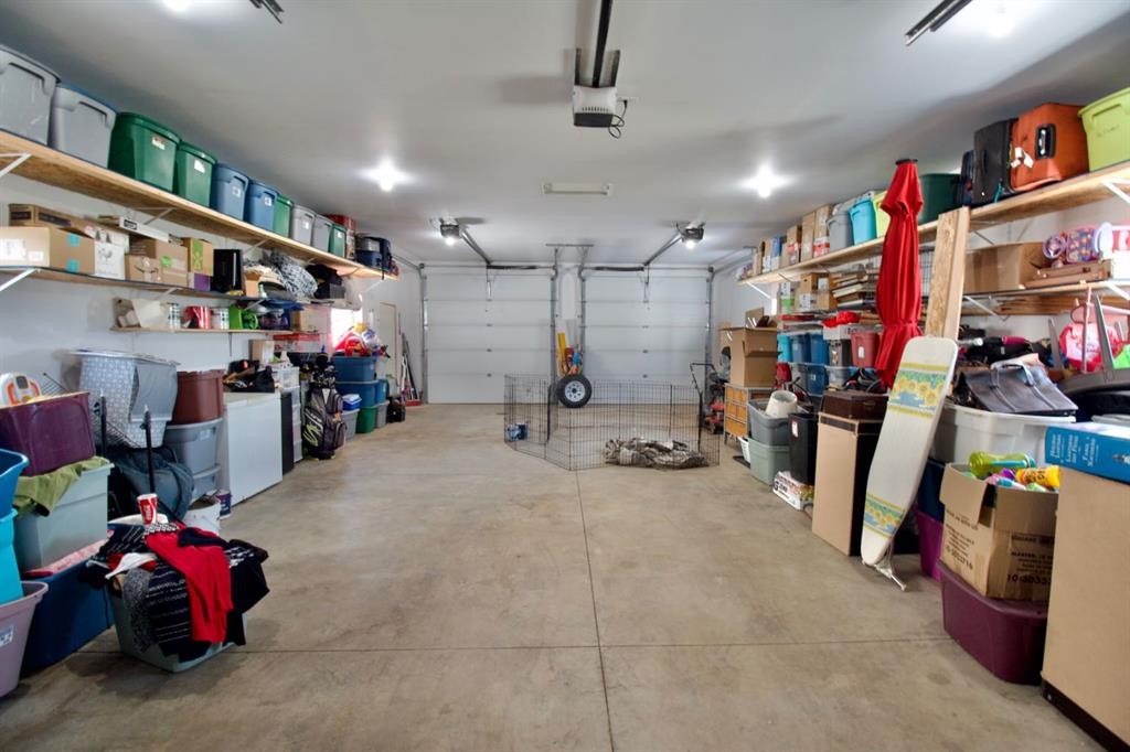 









327


3

Street,
Hays,




AB
T0K 1B0

