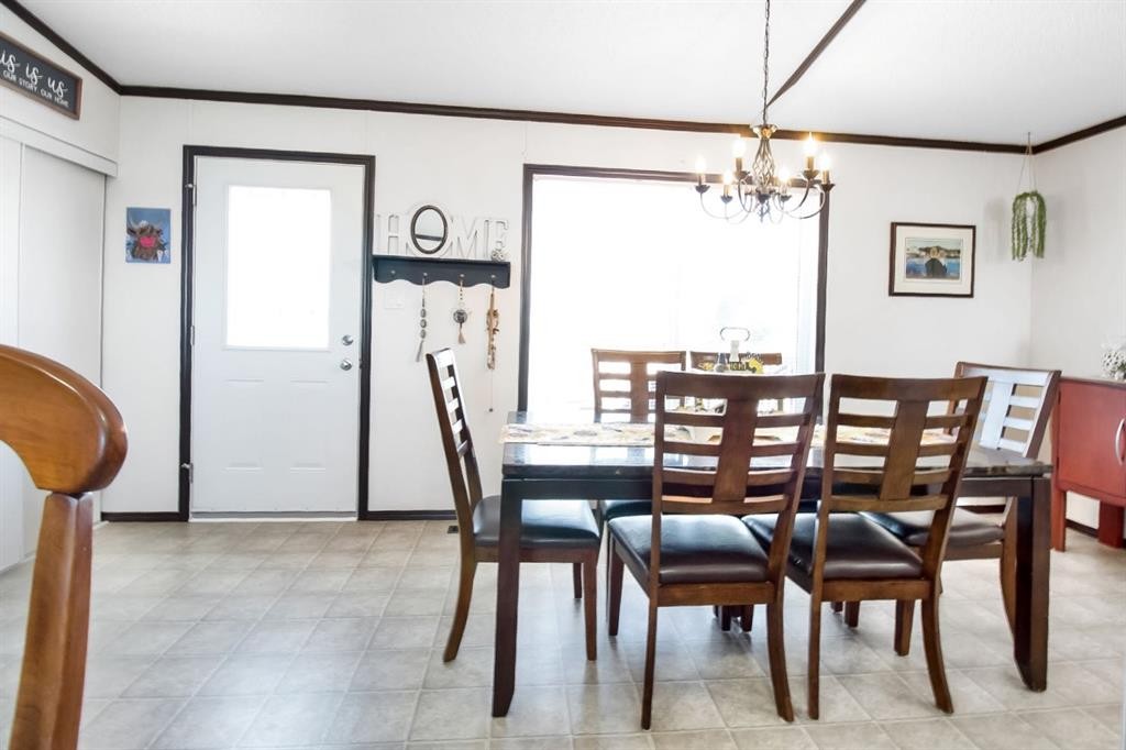 









327


3

Street,
Hays,




AB
T0K 1B0

