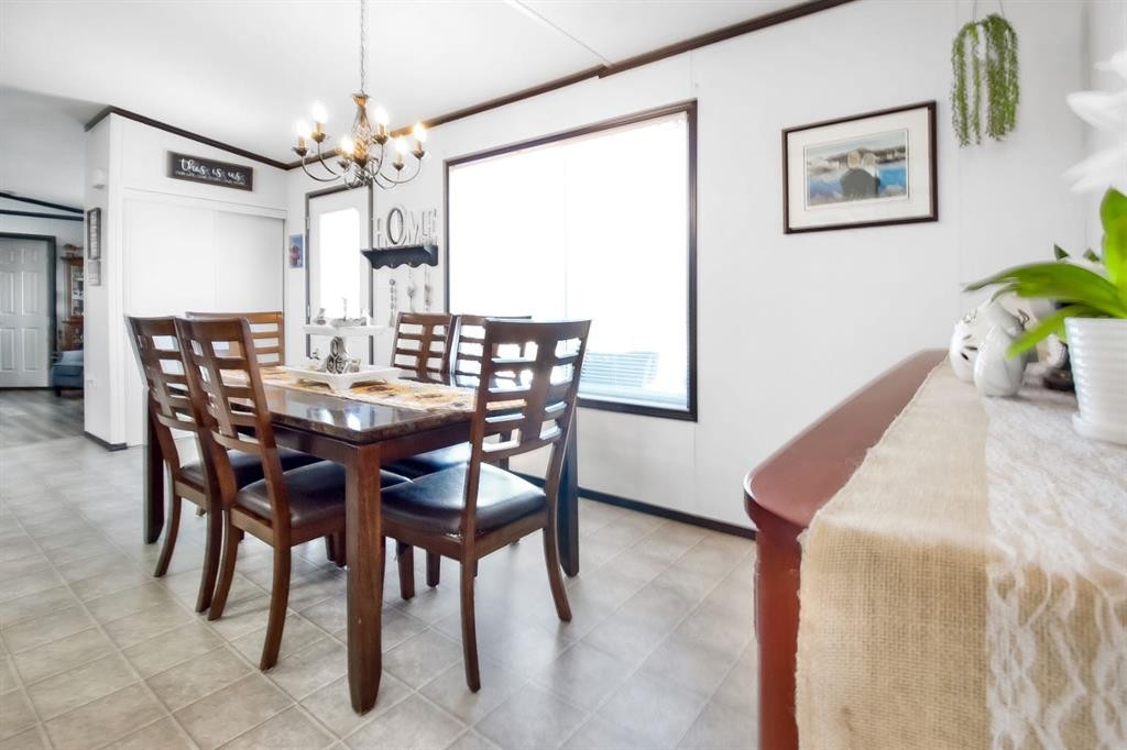 









327


3

Street,
Hays,




AB
T0K 1B0

