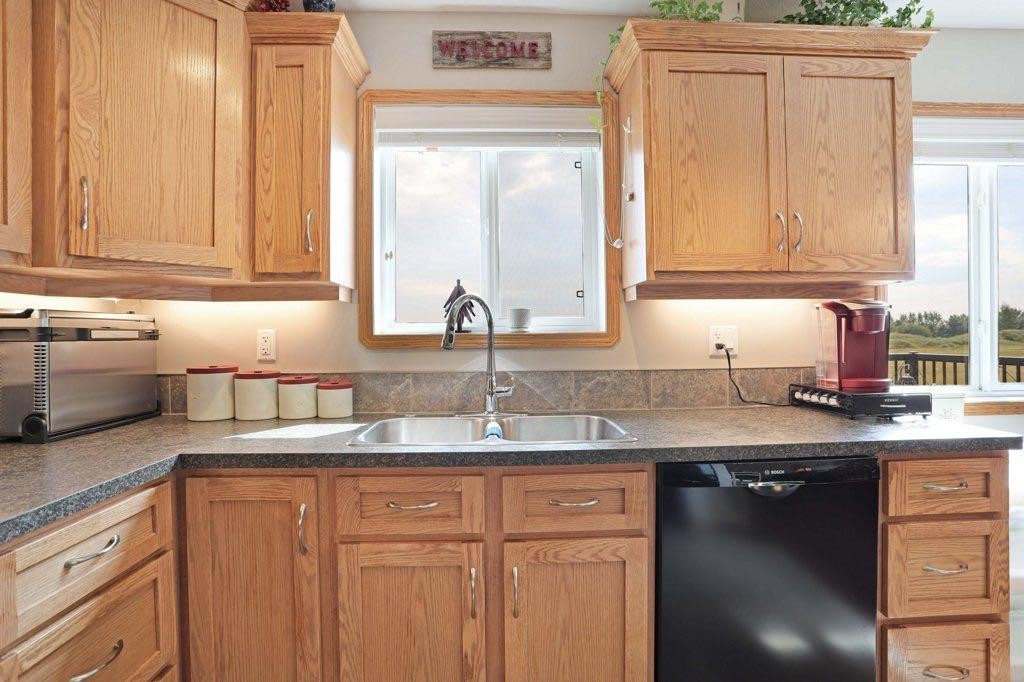 









447


Emerson

Avenue East,
Duchess,




AB
T0J 0Z0

