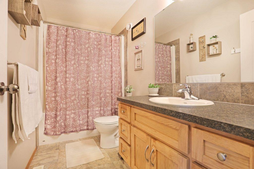 









447


Emerson

Avenue East,
Duchess,




AB
T0J 0Z0

