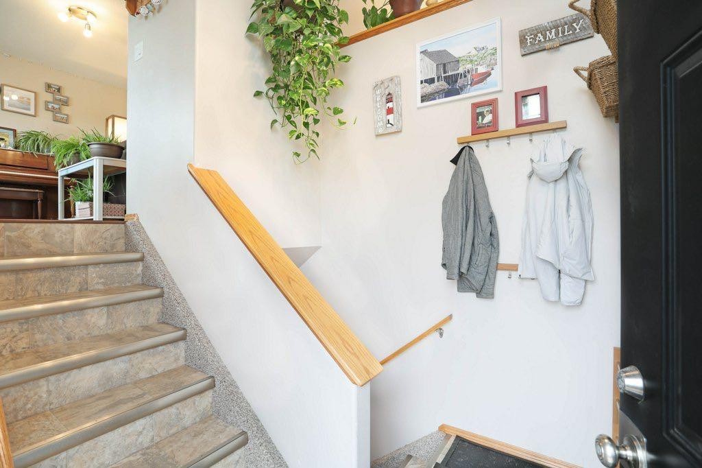 









447


Emerson

Avenue East,
Duchess,




AB
T0J 0Z0

