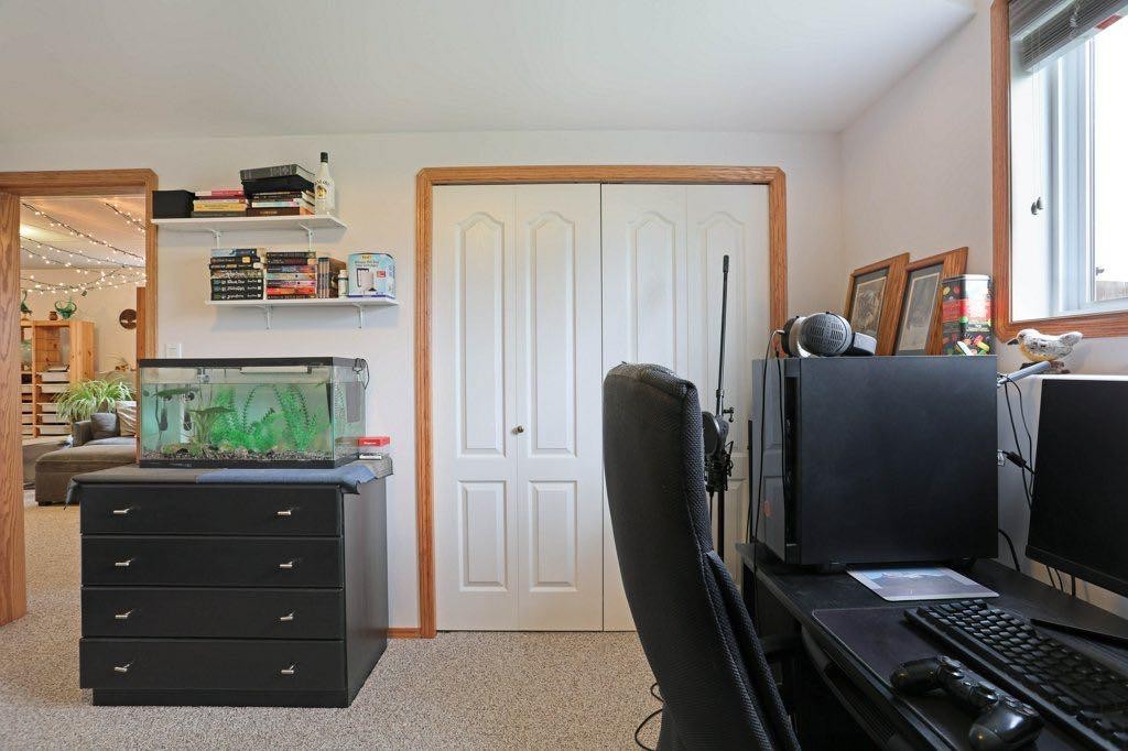 









447


Emerson

Avenue East,
Duchess,




AB
T0J 0Z0


