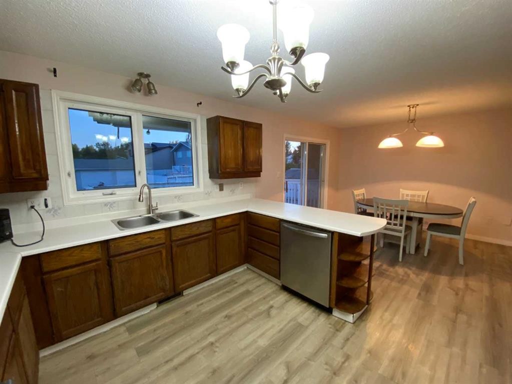 









91


Parkland

Way East,
Brooks,




AB
T1R 0M6

