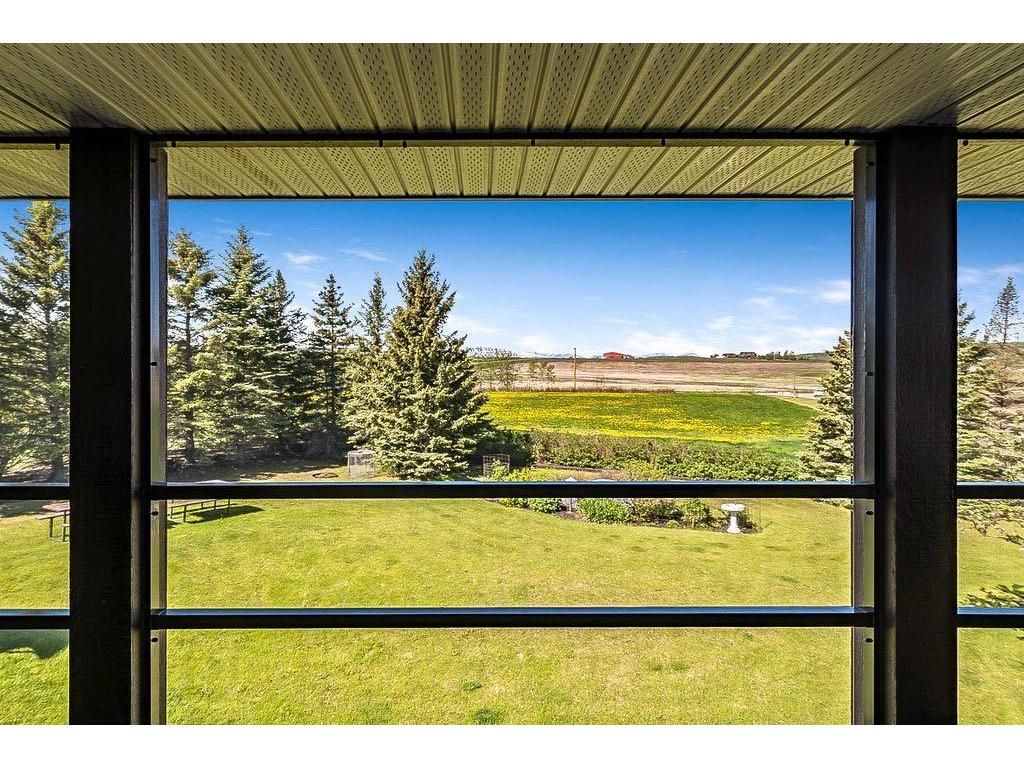 









434102


64

Street West,
Rural Foothills County,




AB
T1S 6E1

