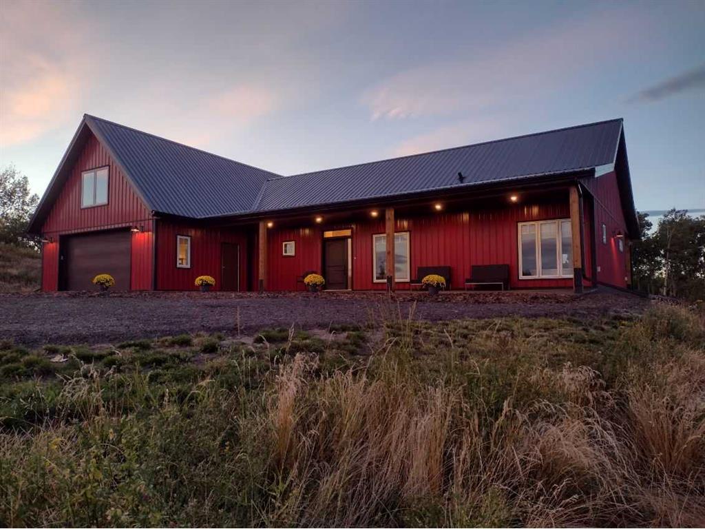 









64228


306

Avenue West,
Rural Foothills County,




AB
T1S 7A6

