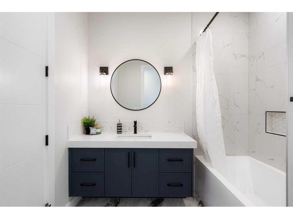 









2708


17A

Street Northwest,
Calgary,




AB
T2M 3S8

