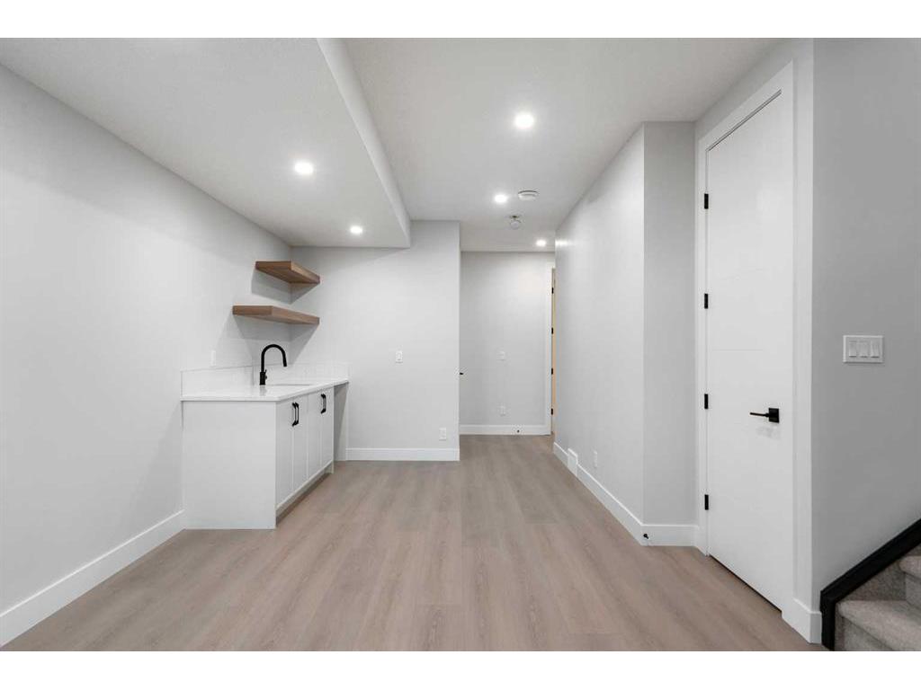 









2708


17A

Street Northwest,
Calgary,




AB
T2M 3S8

