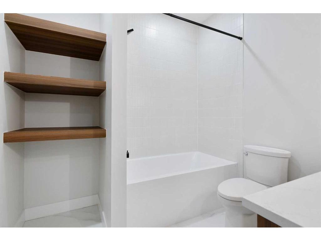 









2708


17A

Street Northwest,
Calgary,




AB
T2M 3S8

