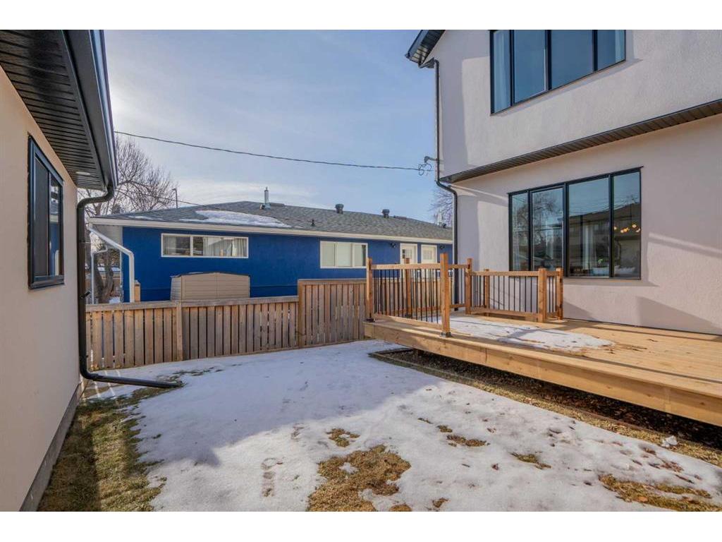 









2708


17A

Street Northwest,
Calgary,




AB
T2M 3S8

