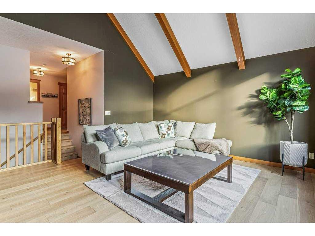 









215


Miskow

Close,
Canmore,




AB
T1W3G7

