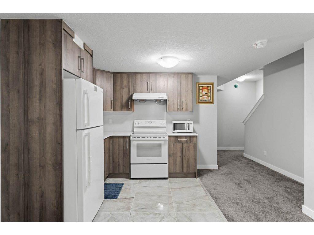 









92


Edith

Gate Northwest,
Calgary,




AB
T3R 1Z2

