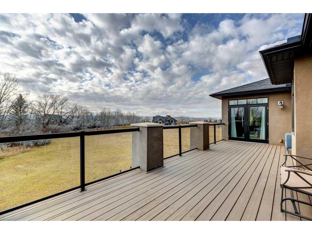 









88091


Red Fox

Lane West,
Rural Foothills County,




AB
T1S 3J6

