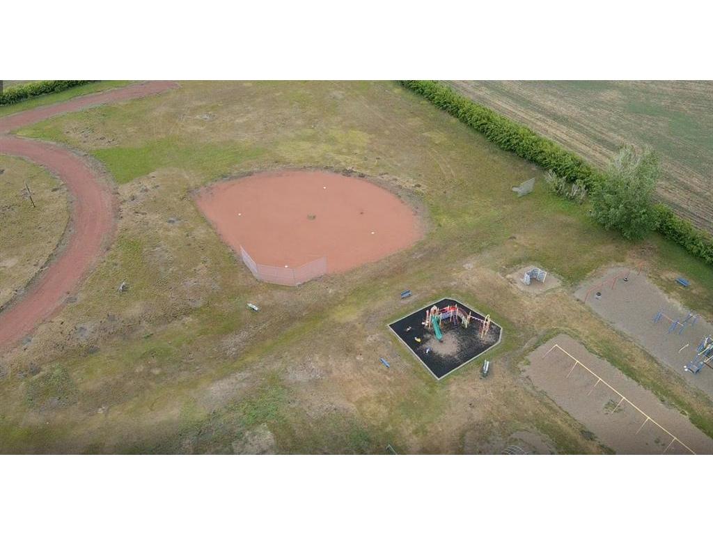 









255


1

Avenue West,
Hussar,







AB
T0J 1S0

