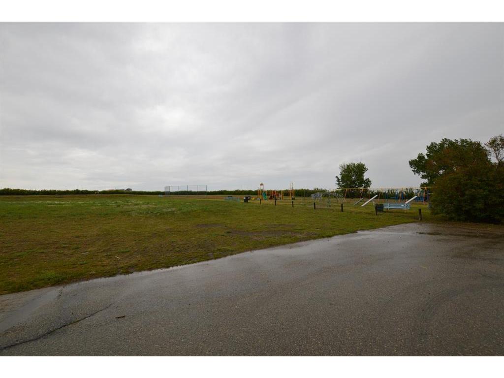 









255


1

Avenue West,
Hussar,







AB
T0J 1S0

