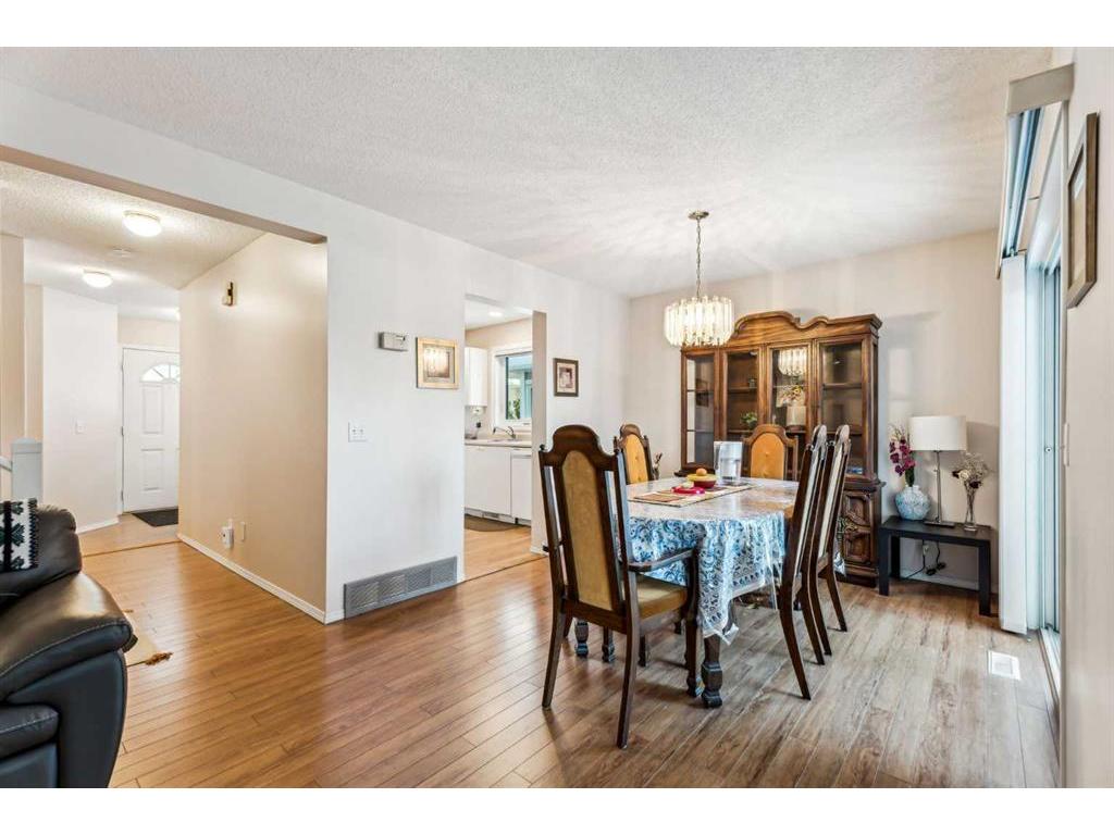 









388


Sandarac

Drive Northwest, 26,
Calgary,




AB
T3K 4E3

