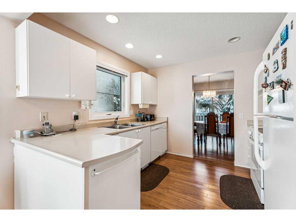 









388


Sandarac

Drive Northwest, 26,
Calgary,




AB
T3K 4E3

