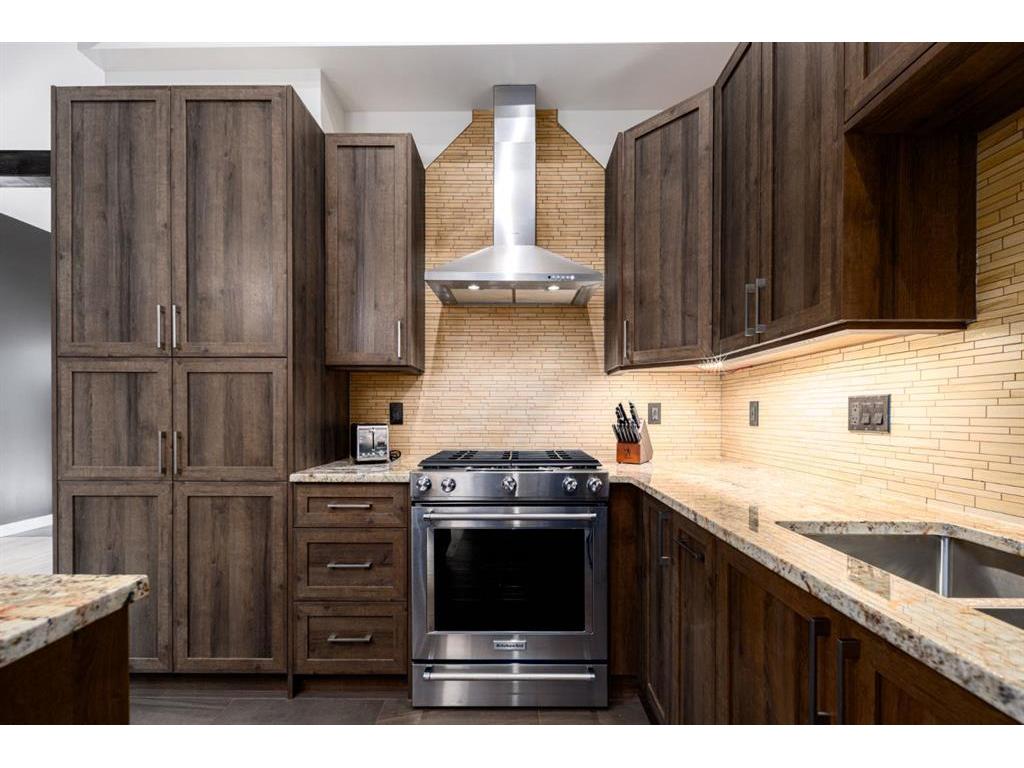 









120


15

Street Northwest,
Calgary,




AB
T2N 2A7

