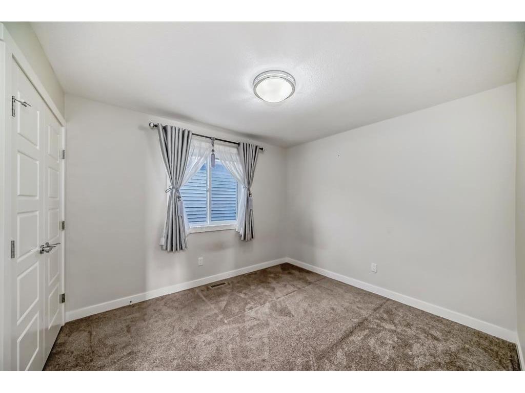 









382


Kings Heights

Drive Southeast,
Airdrie,




AB
T4A 0S2

