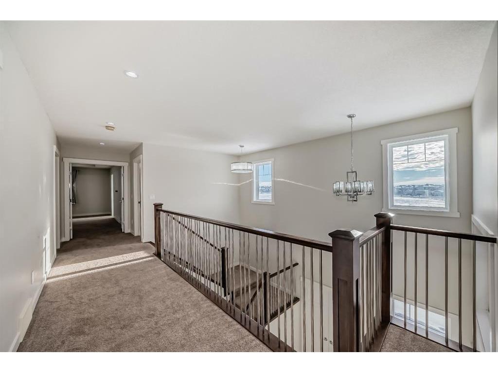 









382


Kings Heights

Drive Southeast,
Airdrie,




AB
T4A 0S2

