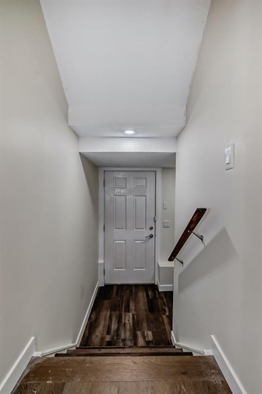 









382


Kings Heights

Drive Southeast,
Airdrie,




AB
T4A 0S2

