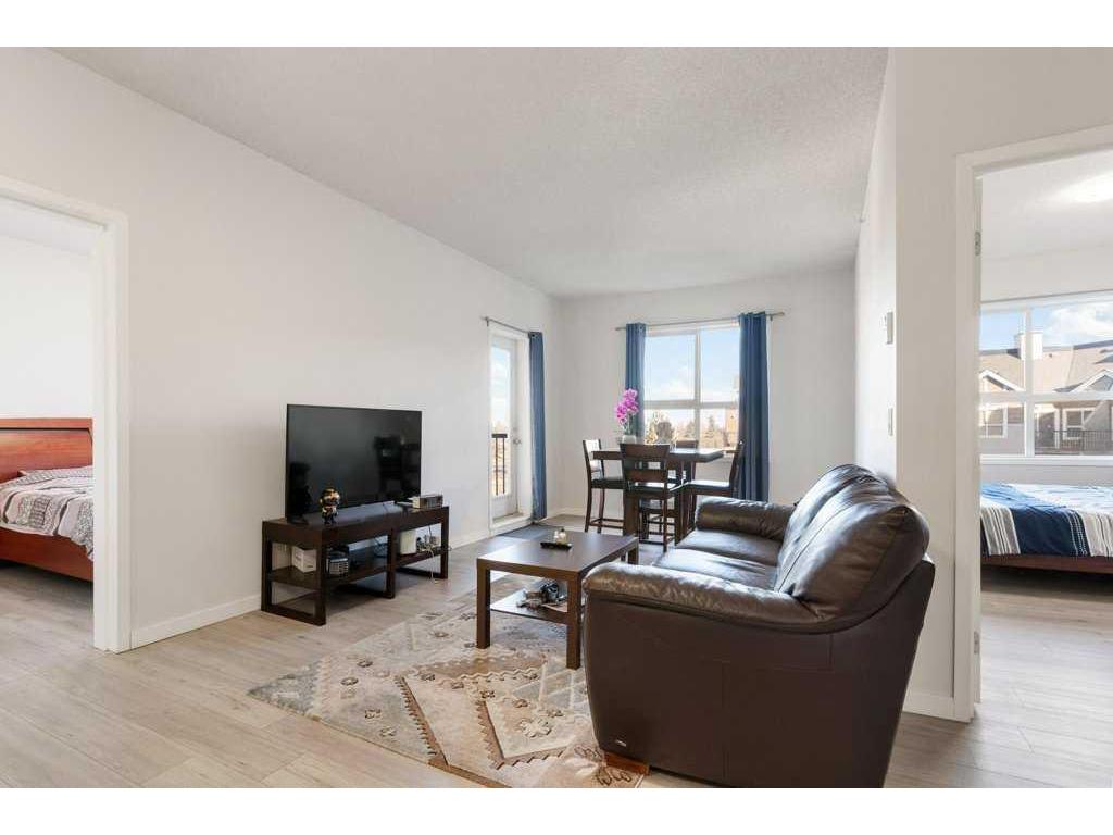 









73


Erin Woods

Court Southeast, 4307,
Calgary,




AB
T2B 3V2

