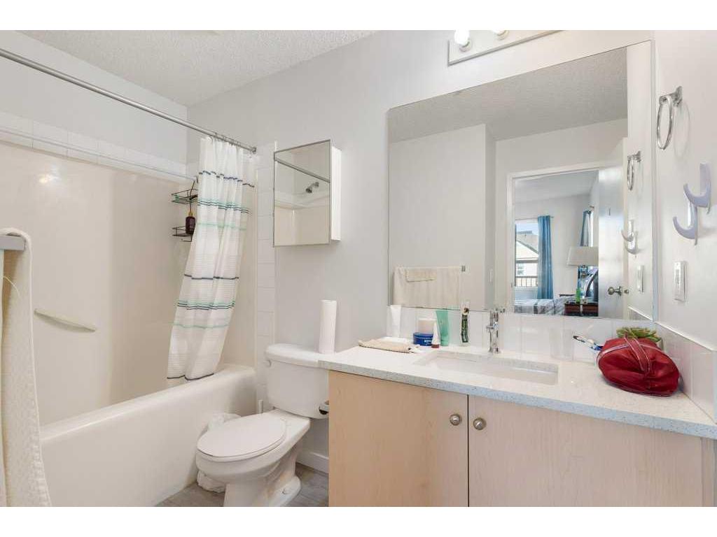 









73


Erin Woods

Court Southeast, 4307,
Calgary,




AB
T2B 3V2

