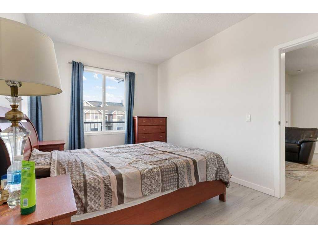 









73


Erin Woods

Court Southeast, 4307,
Calgary,




AB
T2B 3V2

