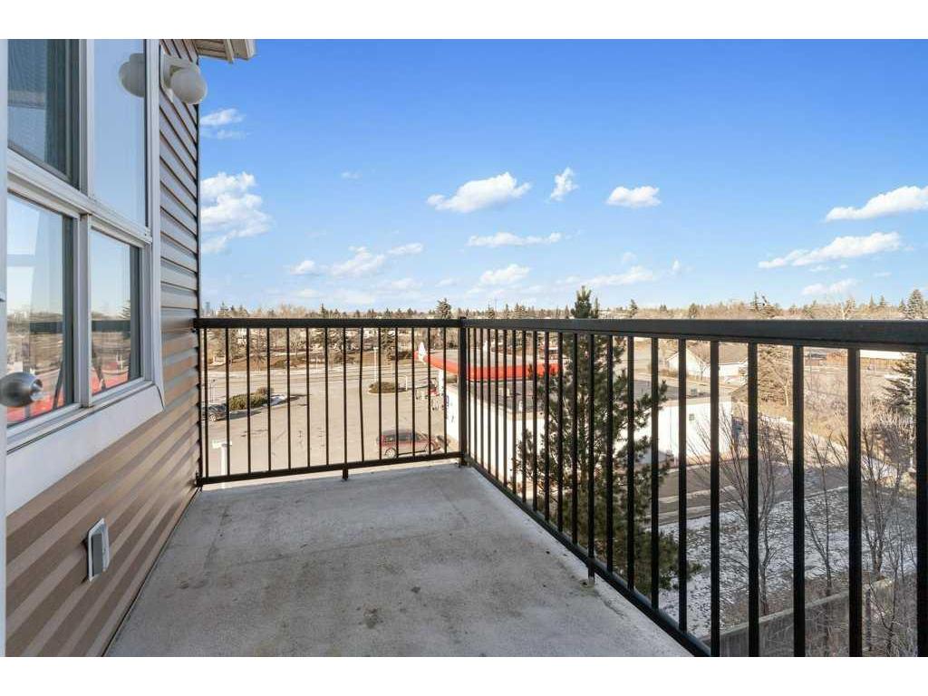 









73


Erin Woods

Court Southeast, 4307,
Calgary,




AB
T2B 3V2

