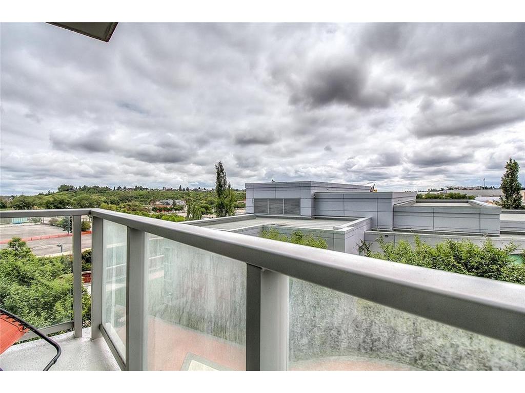 









433


11

Avenue Southeast, 604,
Calgary,




AB
T2G 0C7

