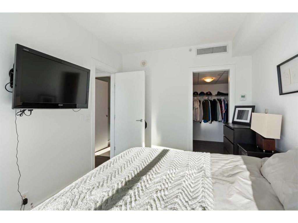 









433


11

Avenue Southeast, 604,
Calgary,




AB
T2G 0C7

