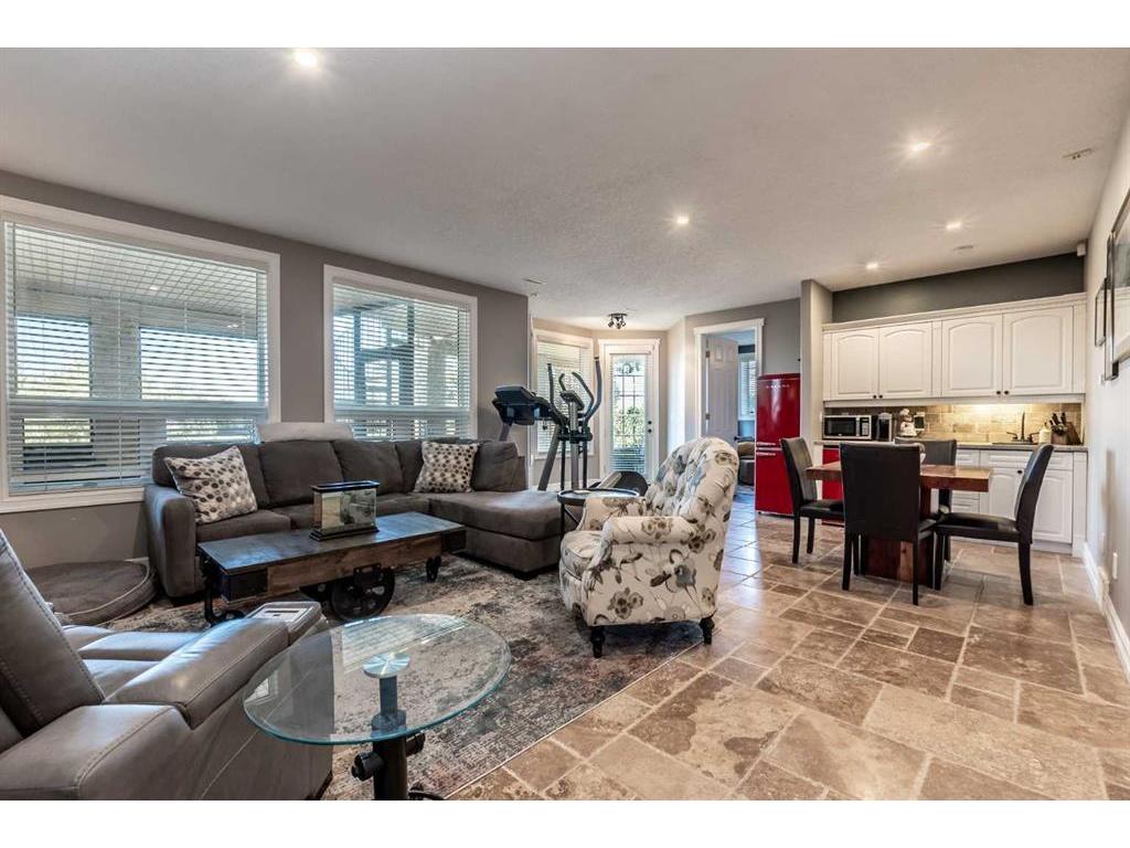









1107


Highland Green

View Northwest,
High River,




AB
T1V 1P6


