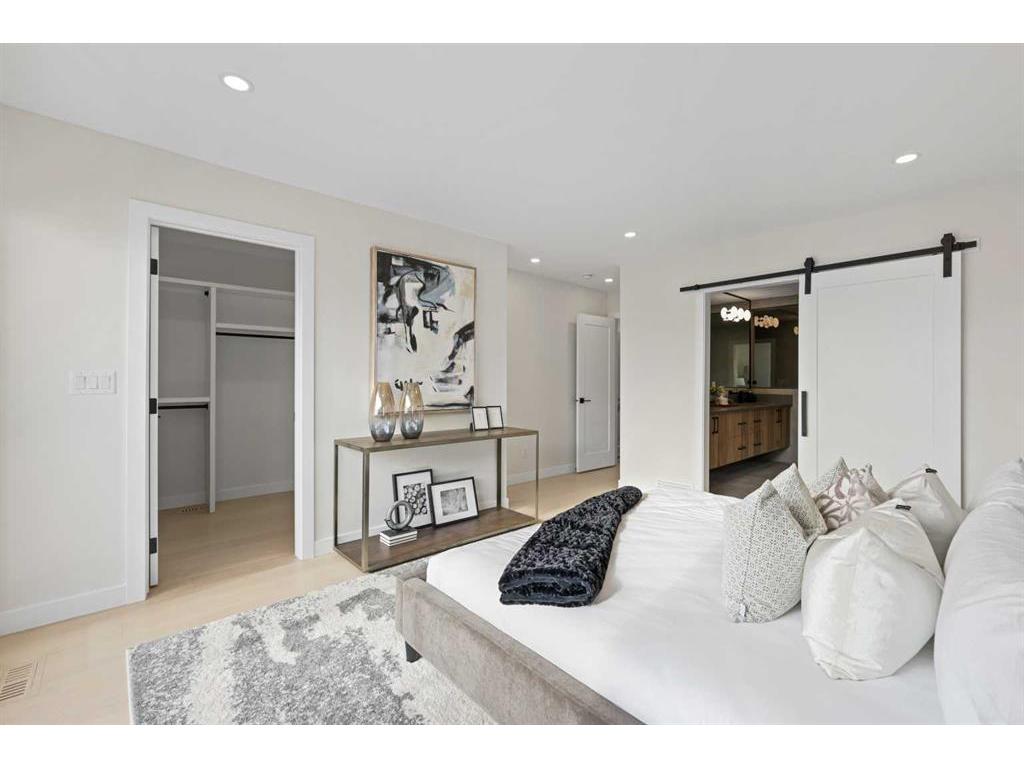 









3538


7

Avenue Southwest,
Calgary,




AB
T3C 0C8

