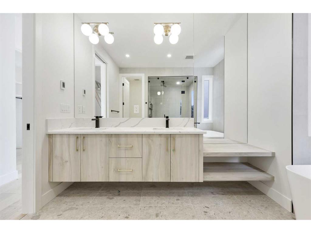 









3536


7

Avenue Southwest,
Calgary,




AB
T3C 0C8

